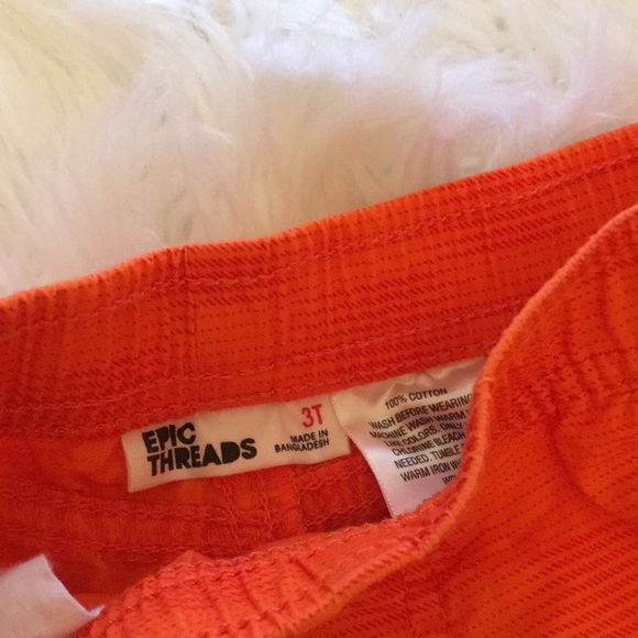 Epic Threads - Picture 2 of 2